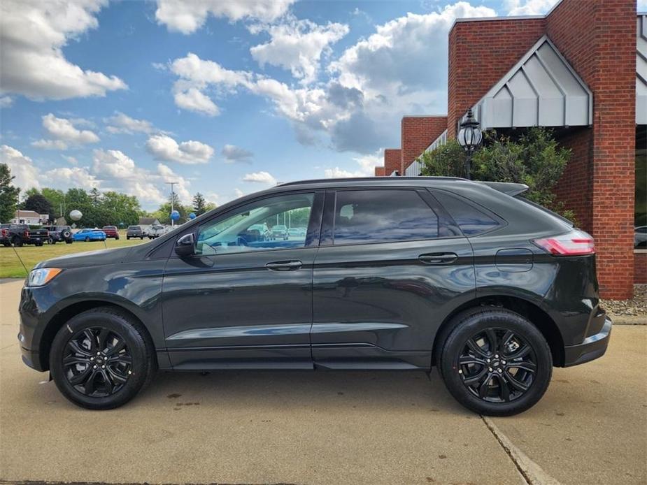 new 2024 Ford Edge car, priced at $38,620