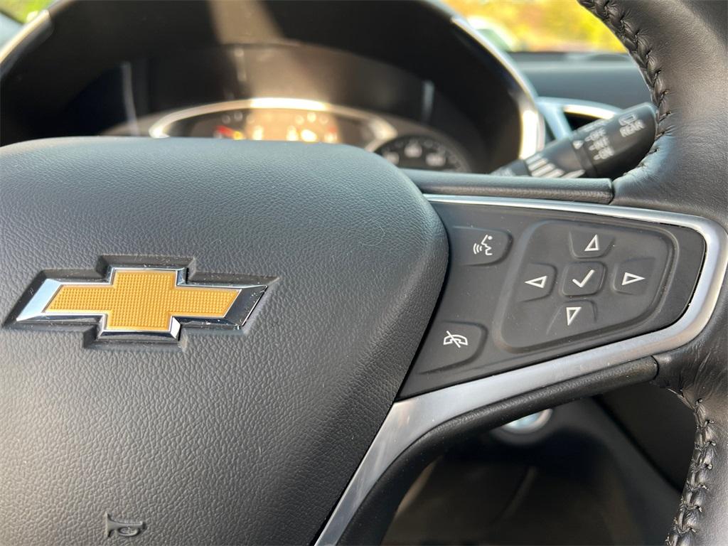 used 2022 Chevrolet Equinox car, priced at $21,000