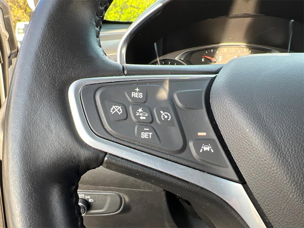 used 2022 Chevrolet Equinox car, priced at $21,000