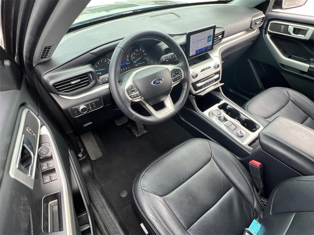 used 2022 Ford Explorer car, priced at $31,000
