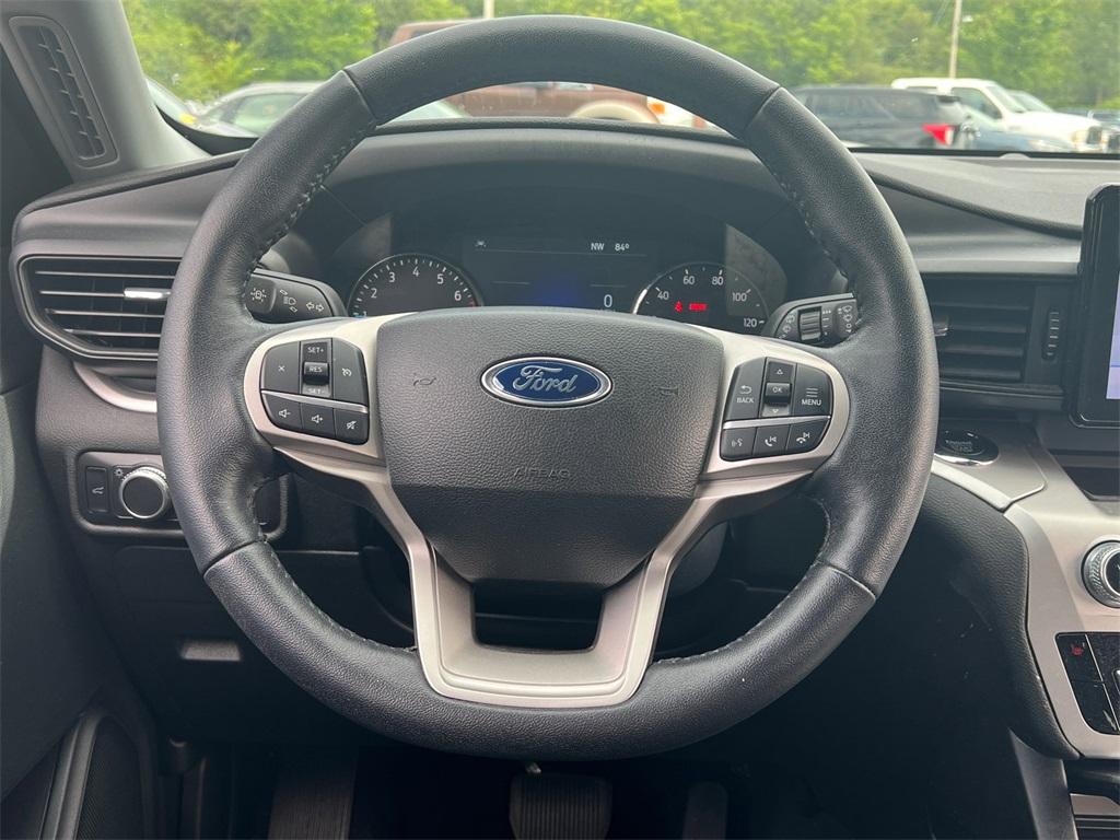 used 2022 Ford Explorer car, priced at $31,000