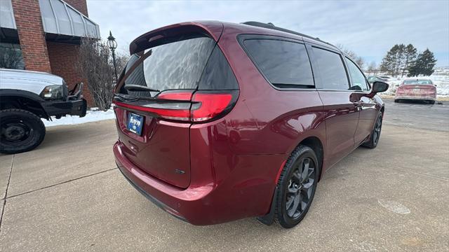 used 2022 Chrysler Pacifica car, priced at $30,500