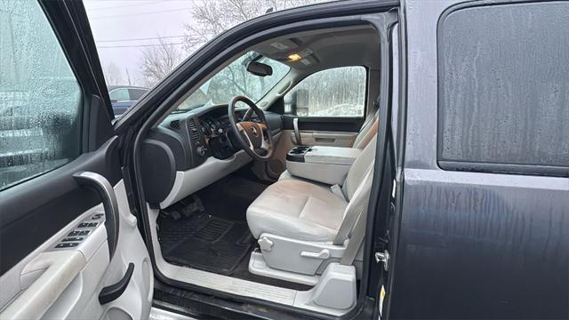 used 2010 Chevrolet Silverado 1500 car, priced at $12,000