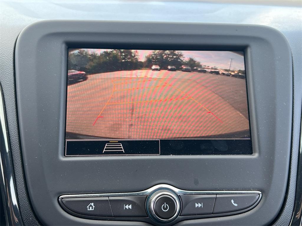 used 2022 Chevrolet Equinox car, priced at $23,000