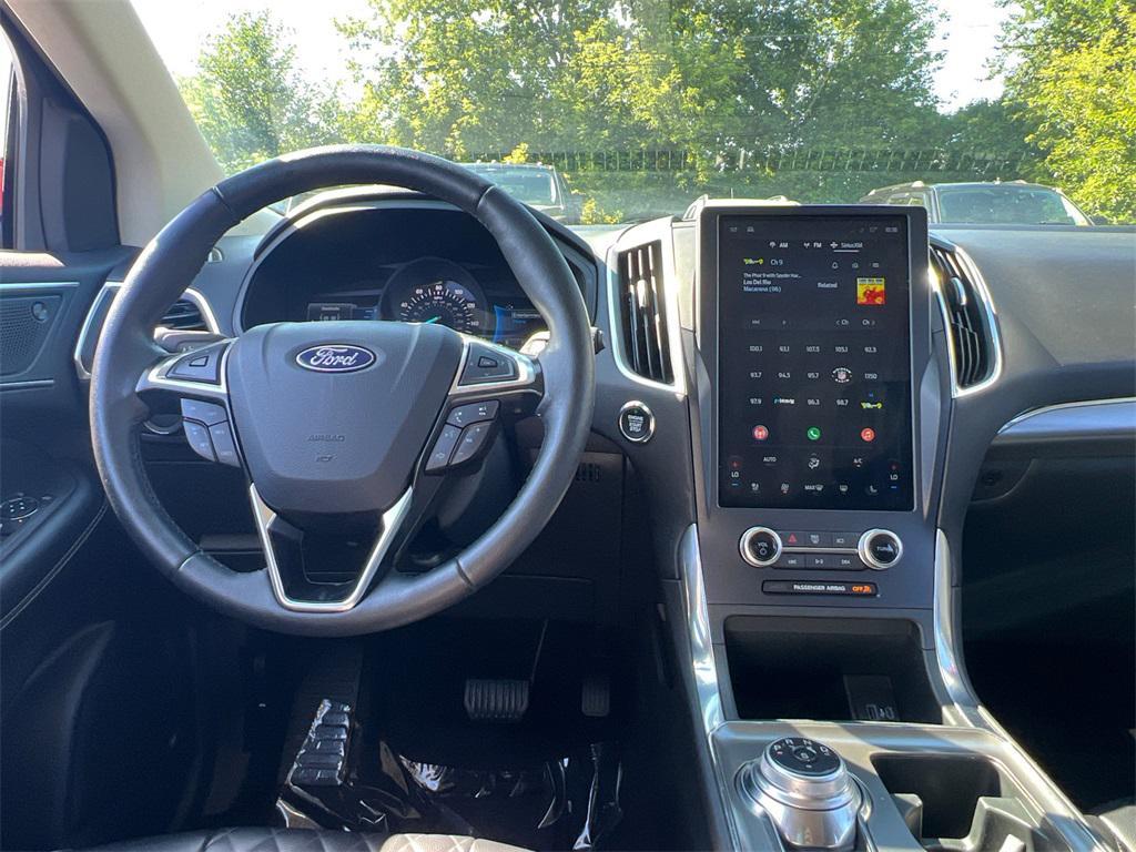 used 2024 Ford Edge car, priced at $31,000