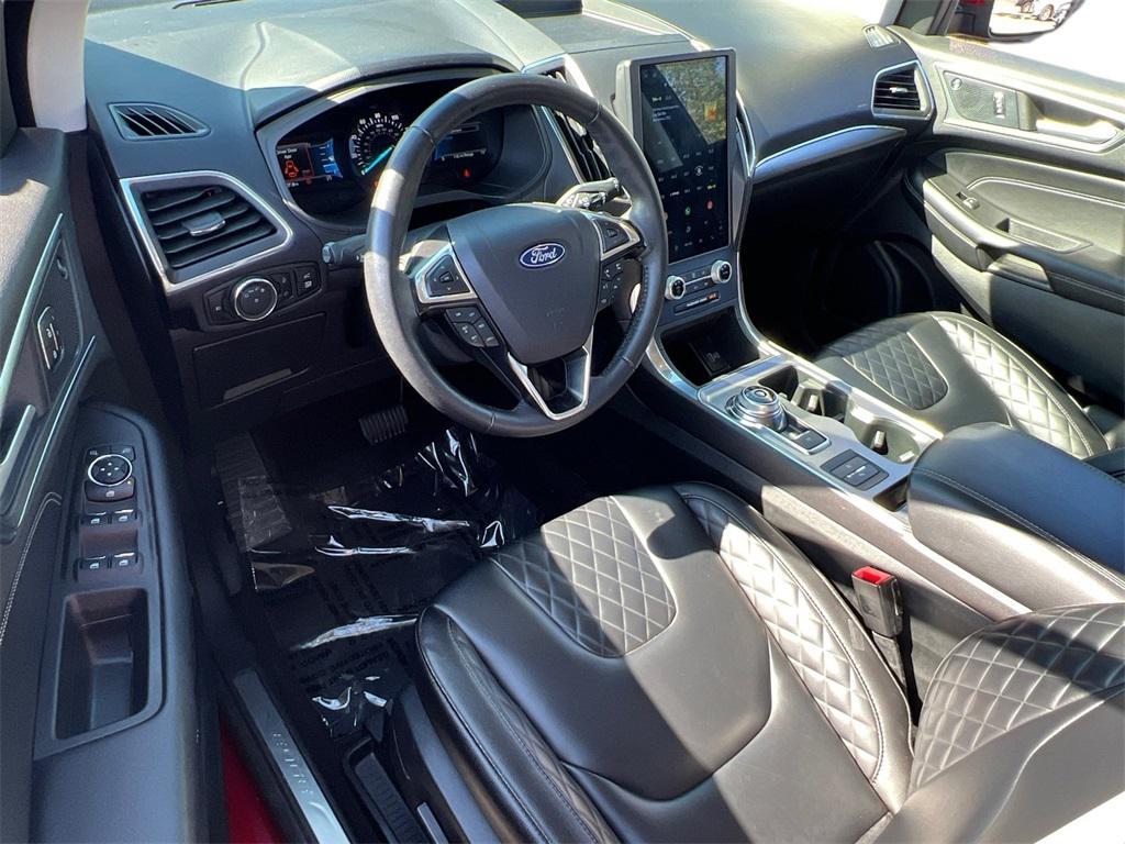 used 2024 Ford Edge car, priced at $31,000