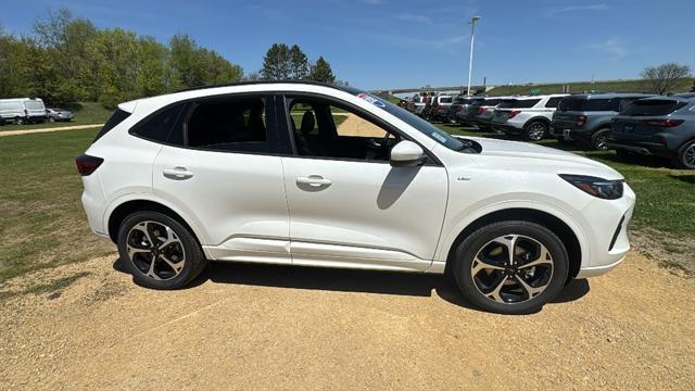 new 2025 Ford Escape car, priced at $36,548