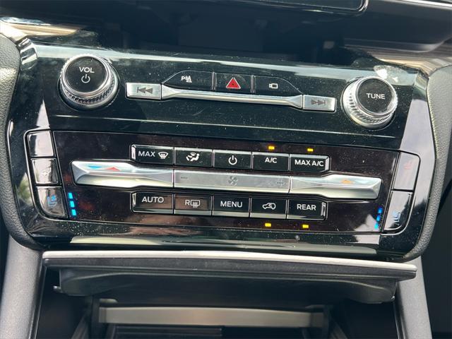 used 2022 Ford Explorer car, priced at $31,500