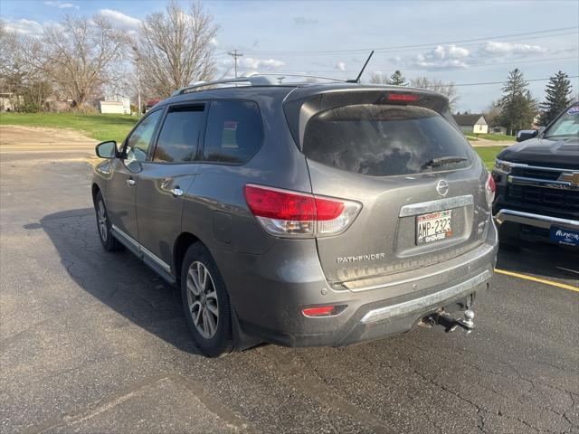 used 2015 Nissan Pathfinder car, priced at $10,000