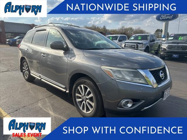 used 2015 Nissan Pathfinder car, priced at $10,000