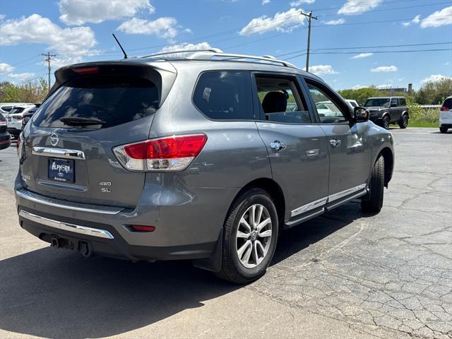 used 2015 Nissan Pathfinder car, priced at $10,000