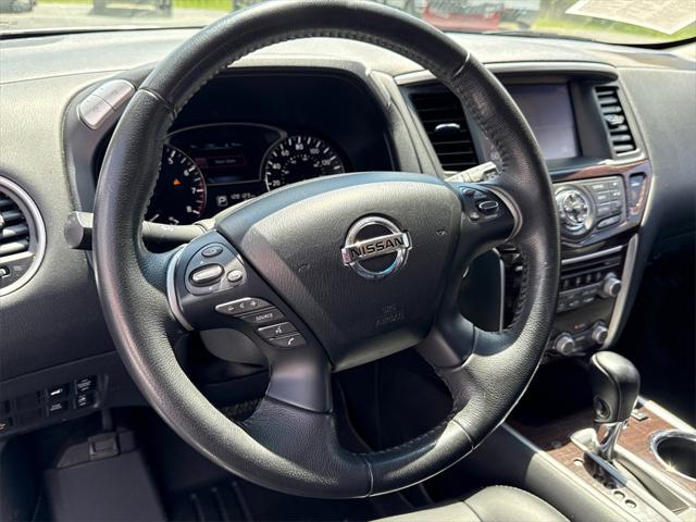 used 2015 Nissan Pathfinder car, priced at $10,000