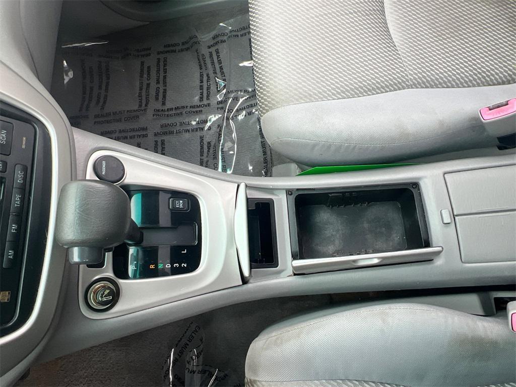 used 2007 Toyota Highlander car, priced at $6,000
