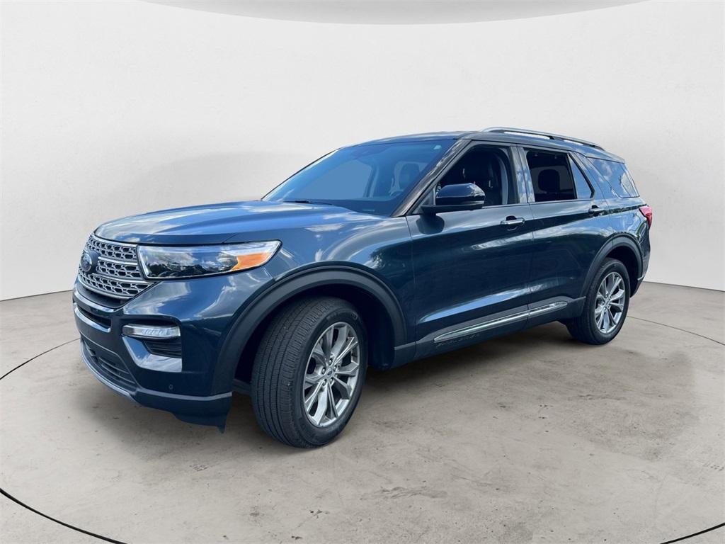 used 2022 Ford Explorer car, priced at $35,000