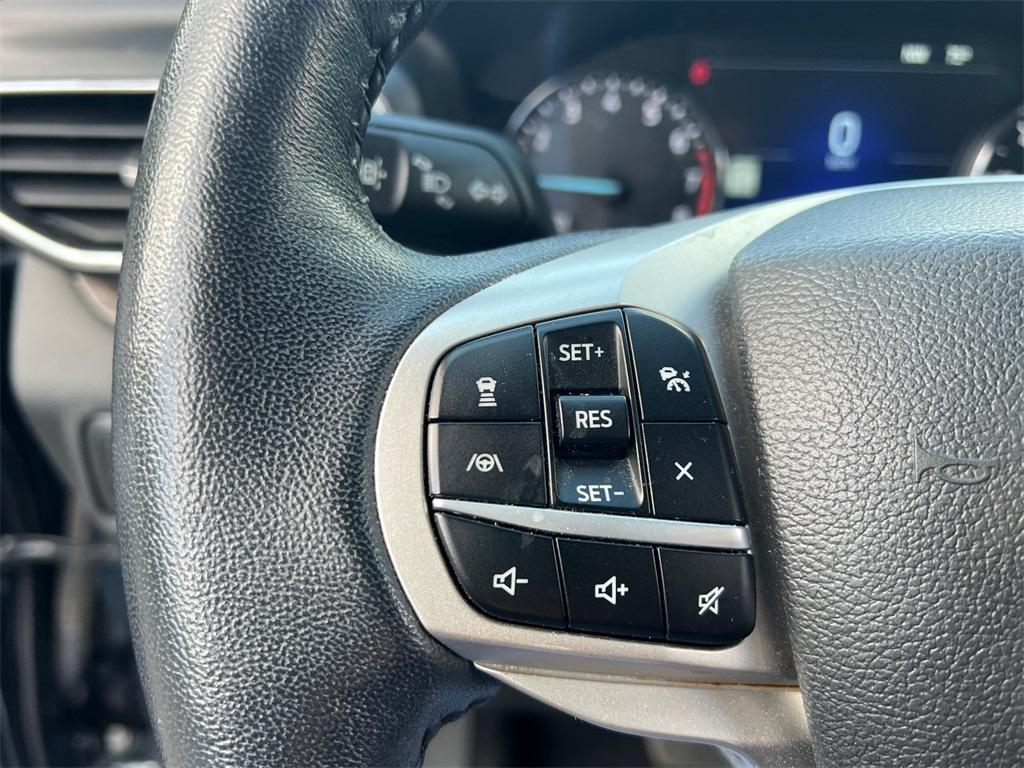 used 2022 Ford Explorer car, priced at $35,000