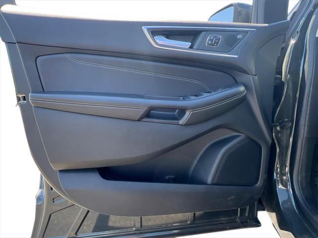used 2022 Ford Edge car, priced at $26,000