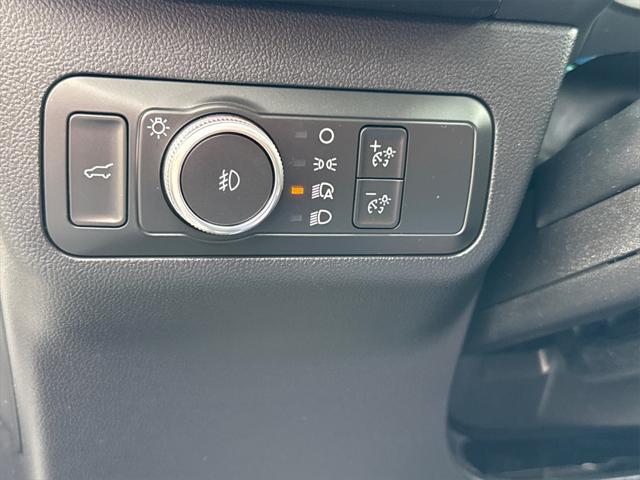 used 2022 Ford Escape car, priced at $26,000