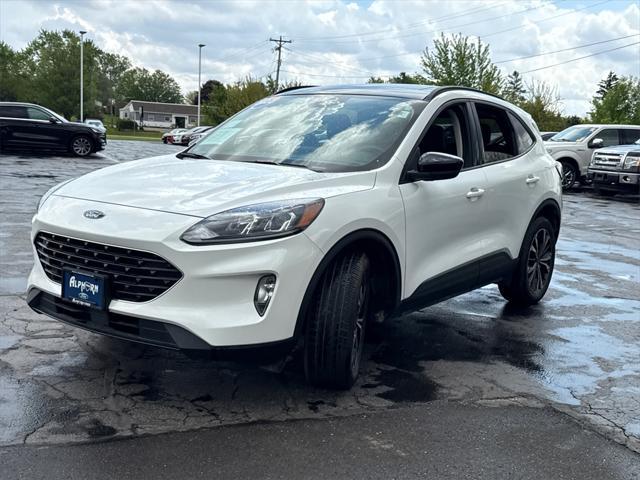 used 2022 Ford Escape car, priced at $26,000