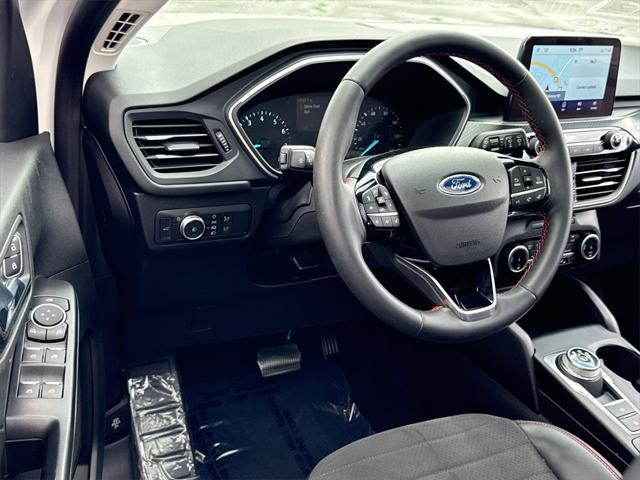 used 2022 Ford Escape car, priced at $26,000