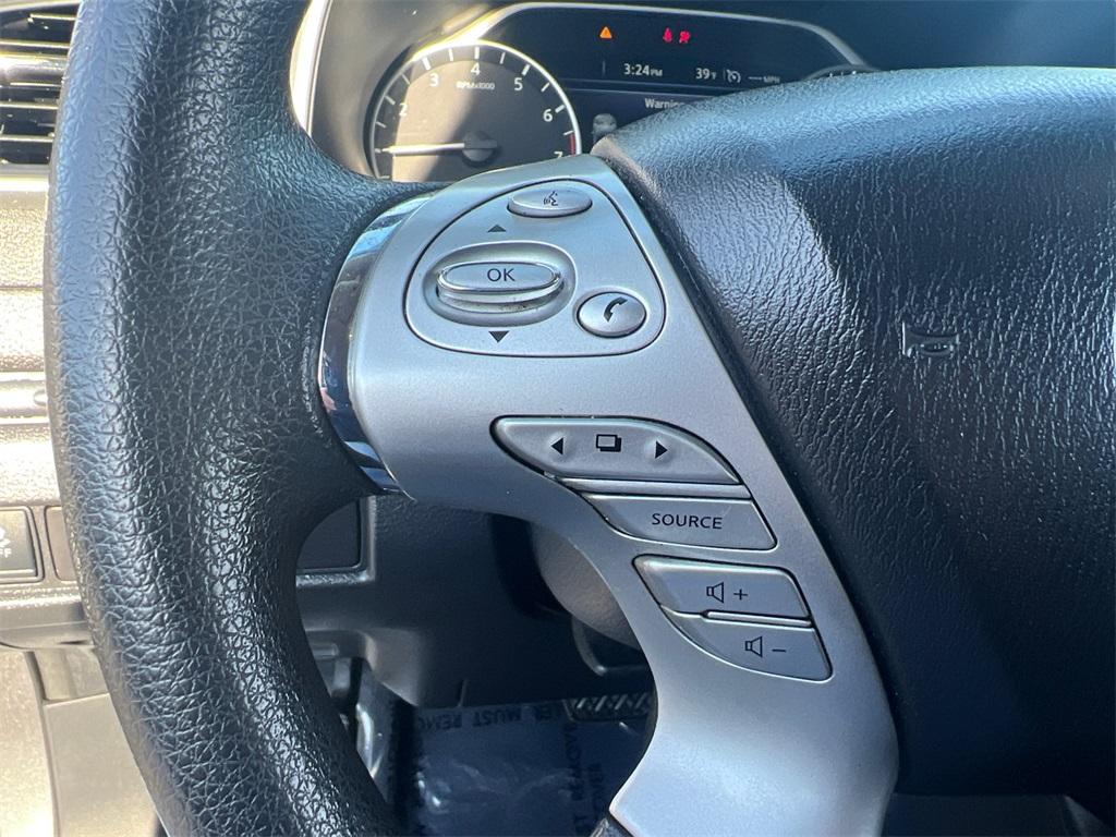 used 2015 Nissan Murano car, priced at $14,000