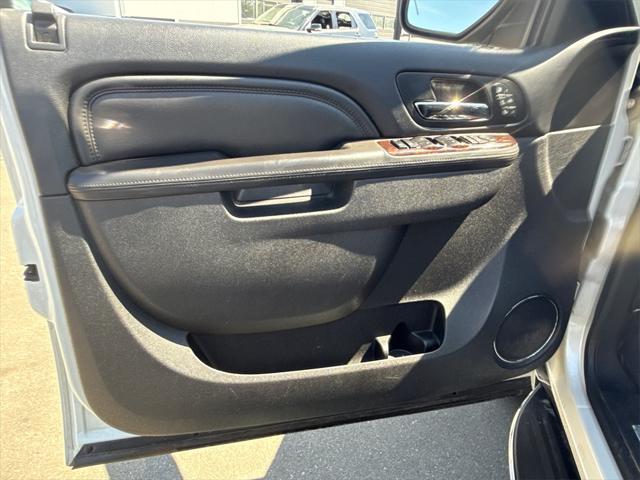 used 2012 GMC Yukon car, priced at $9,500
