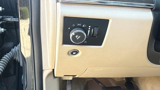used 2014 Jeep Grand Cherokee car, priced at $9,500