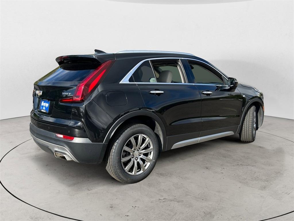 used 2021 Cadillac XT4 car, priced at $22,500