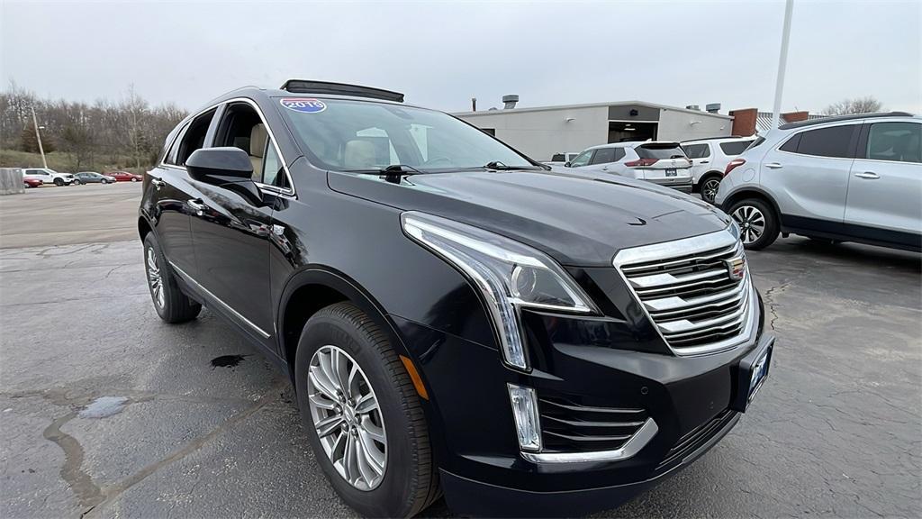 used 2019 Cadillac XT5 car, priced at $28,500