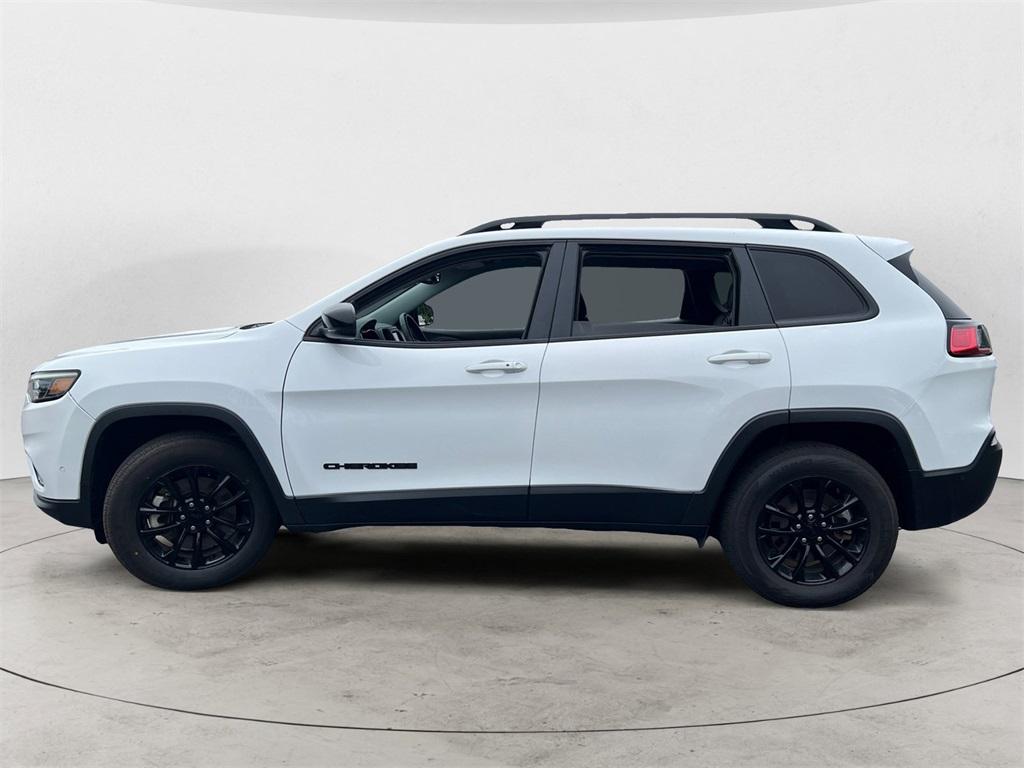 used 2023 Jeep Cherokee car, priced at $22,500