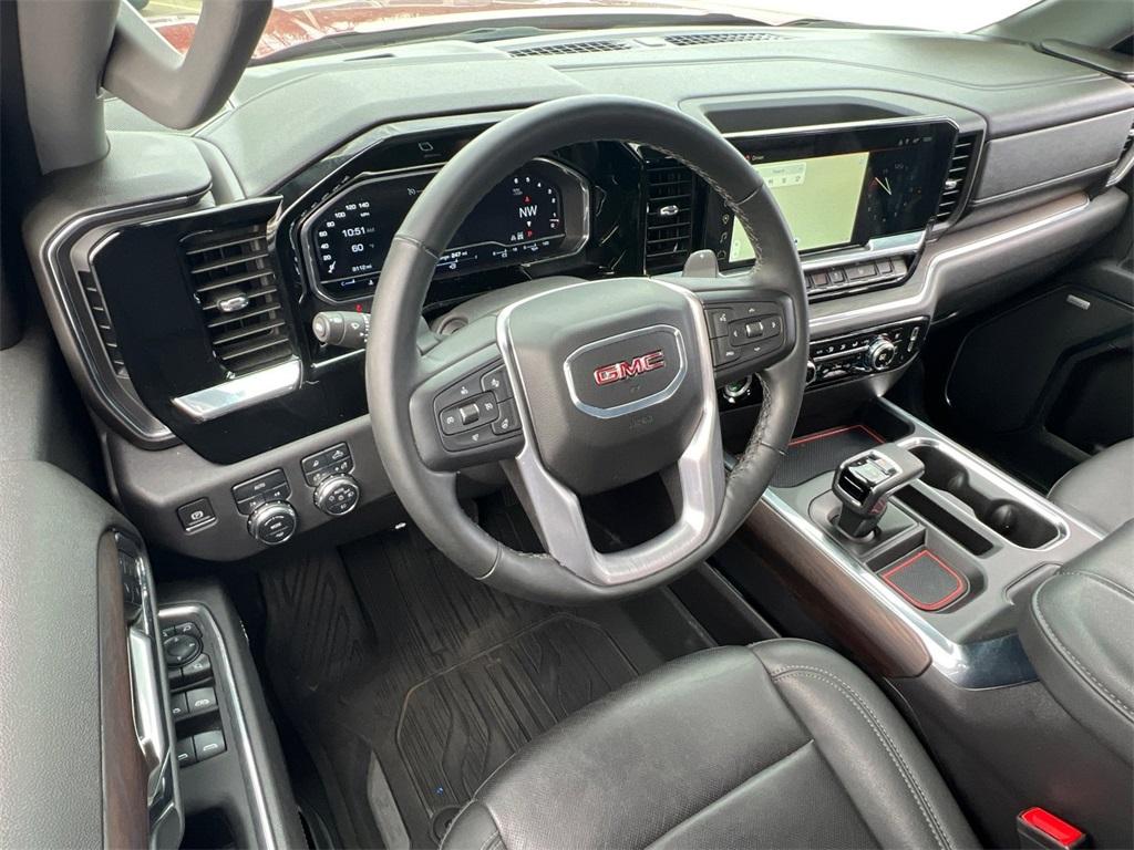 used 2024 GMC Sierra 1500 car, priced at $50,500