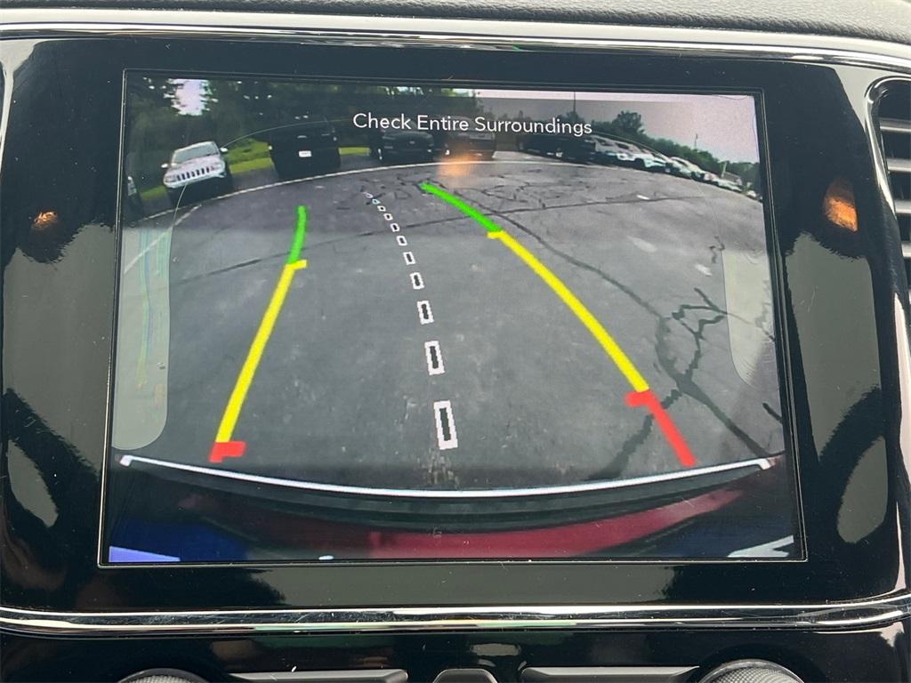 used 2019 Jeep Grand Cherokee car, priced at $17,000