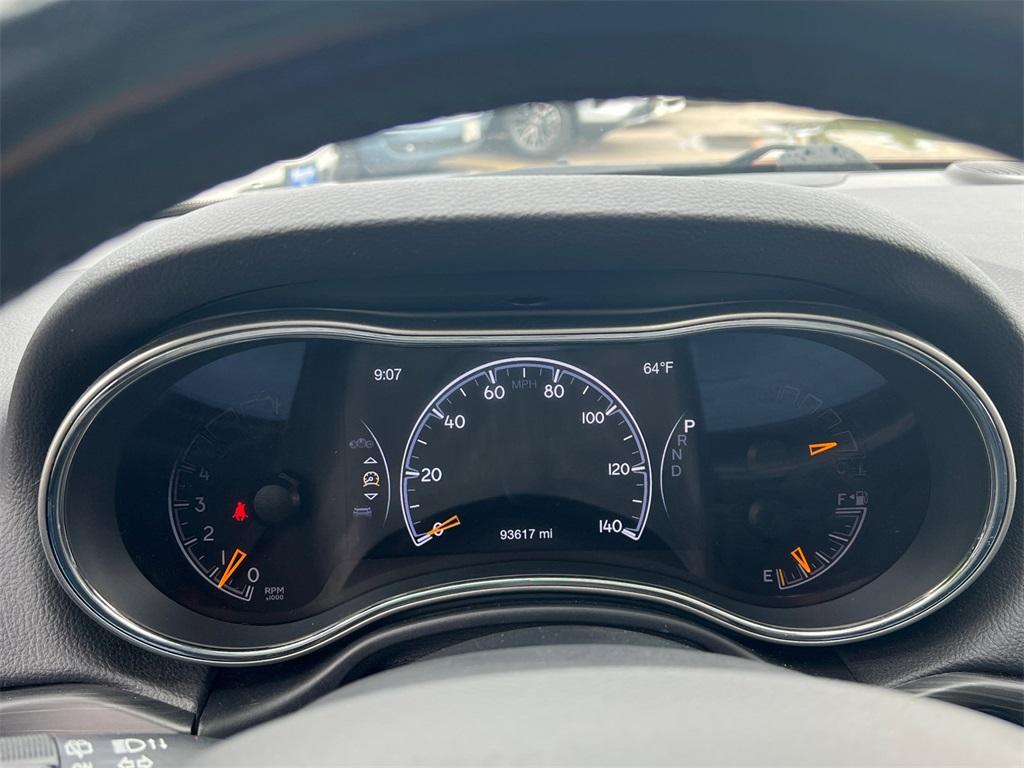 used 2019 Jeep Grand Cherokee car, priced at $17,000