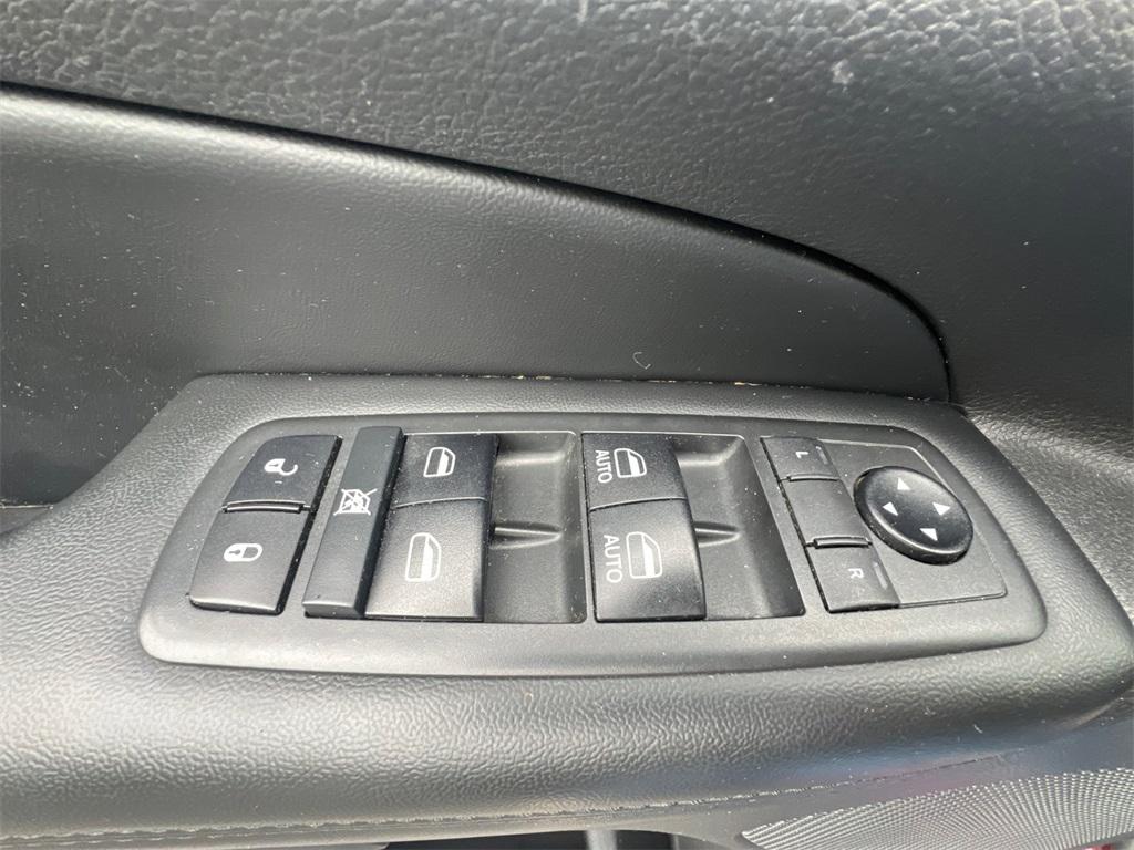 used 2019 Jeep Grand Cherokee car, priced at $17,000