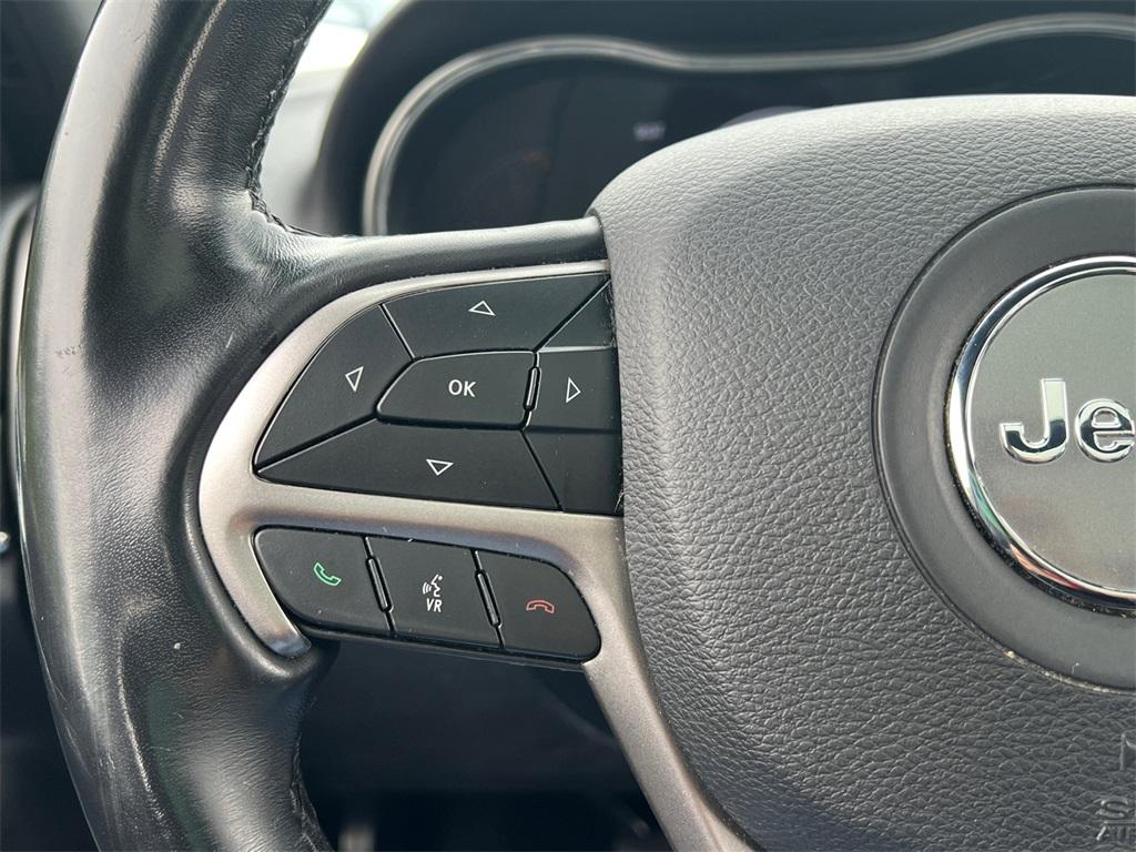 used 2019 Jeep Grand Cherokee car, priced at $17,000