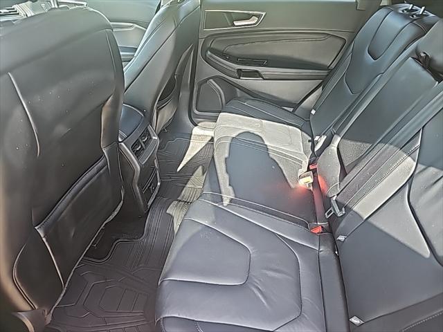 used 2015 Ford Edge car, priced at $13,000