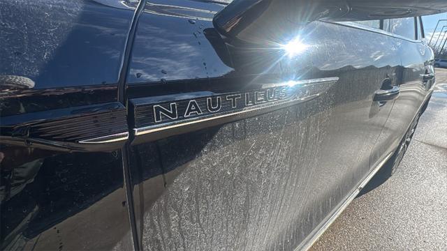 used 2022 Lincoln Nautilus car, priced at $35,500