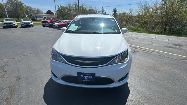 used 2020 Chrysler Pacifica car, priced at $20,500