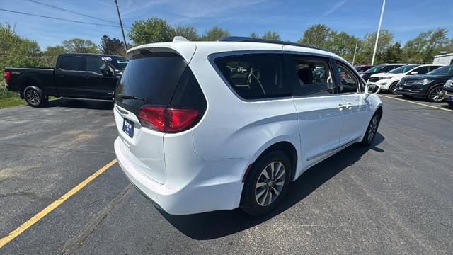 used 2020 Chrysler Pacifica car, priced at $20,500