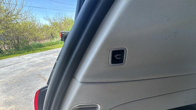 used 2020 Chrysler Pacifica car, priced at $20,500