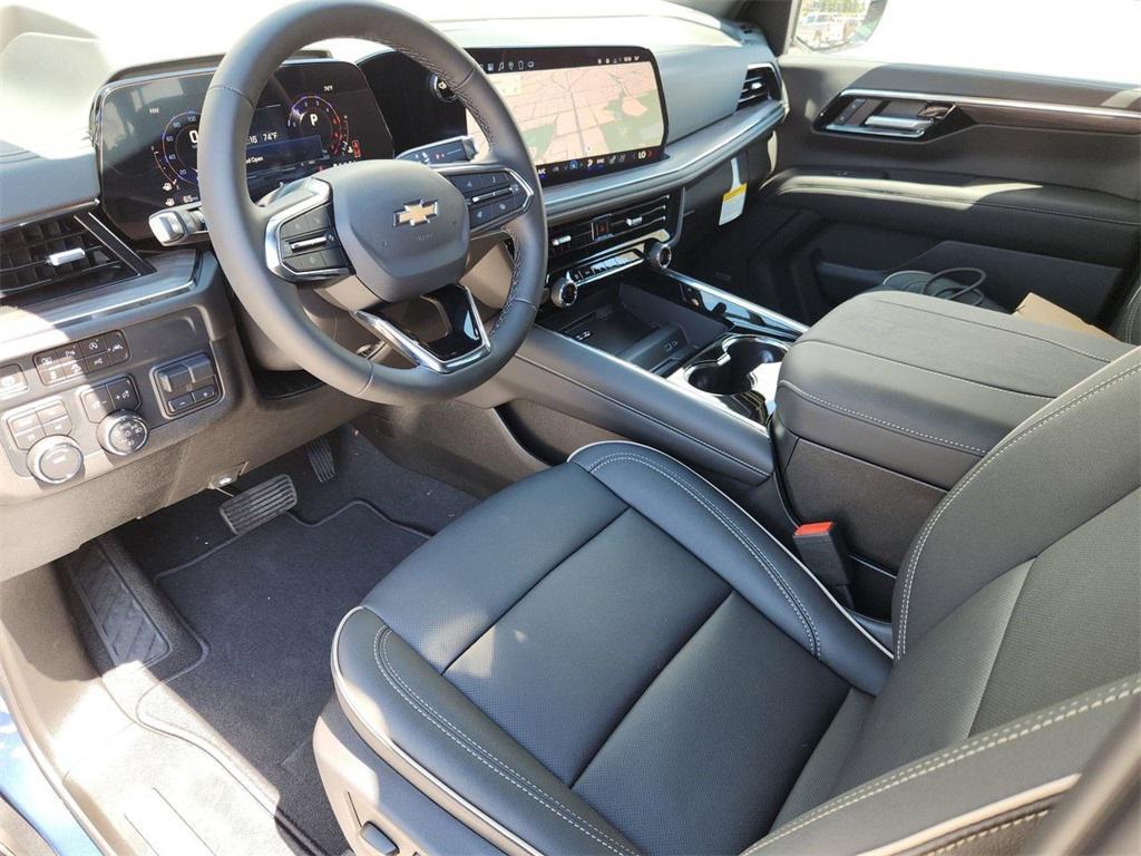 new 2025 Chevrolet Suburban car, priced at $87,044