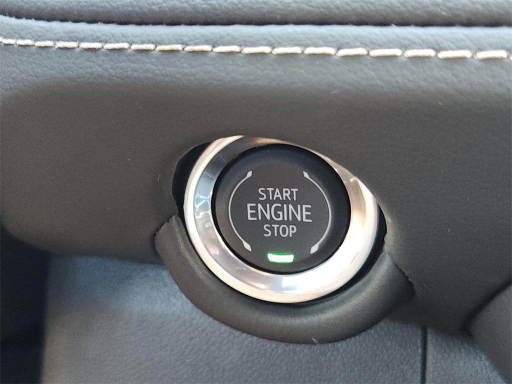 new 2025 Chevrolet Suburban car, priced at $87,044