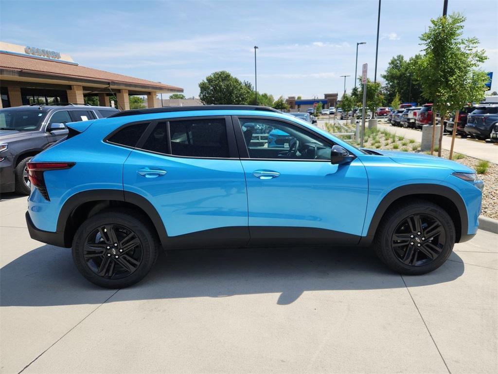 new 2025 Chevrolet Trax car, priced at $25,549