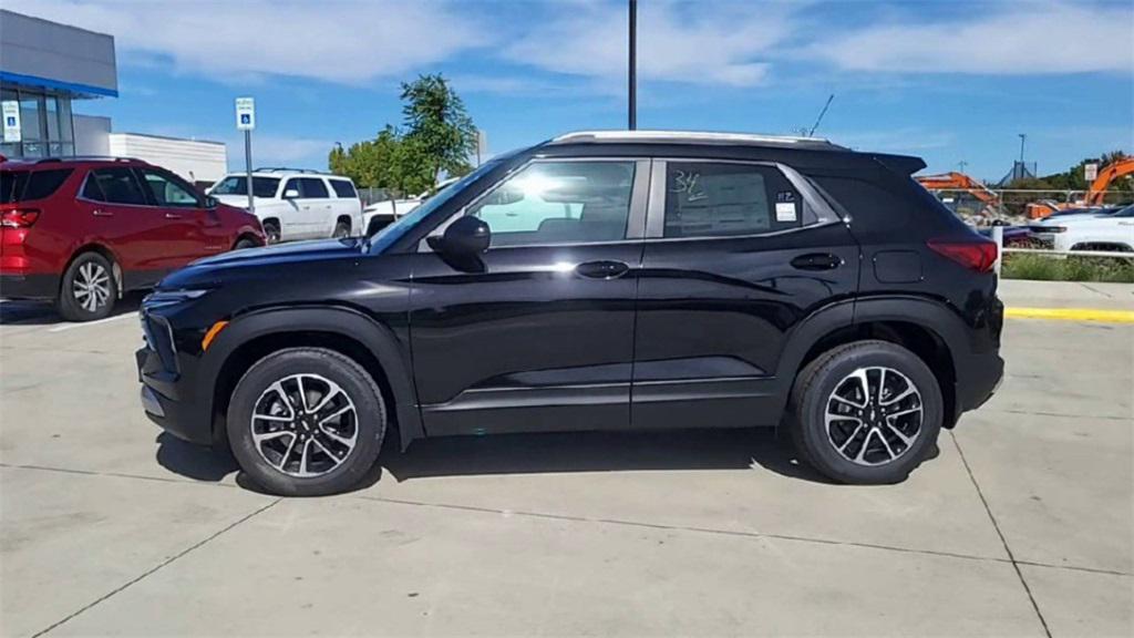 new 2026 Chevrolet TrailBlazer car, priced at $32,839
