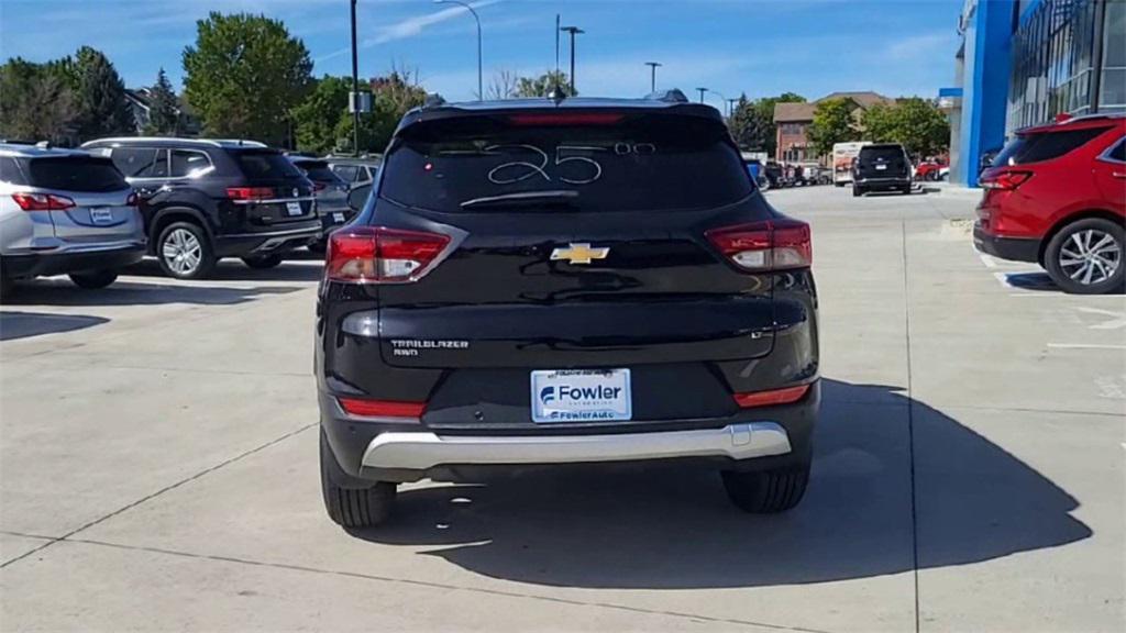 new 2026 Chevrolet TrailBlazer car, priced at $32,839