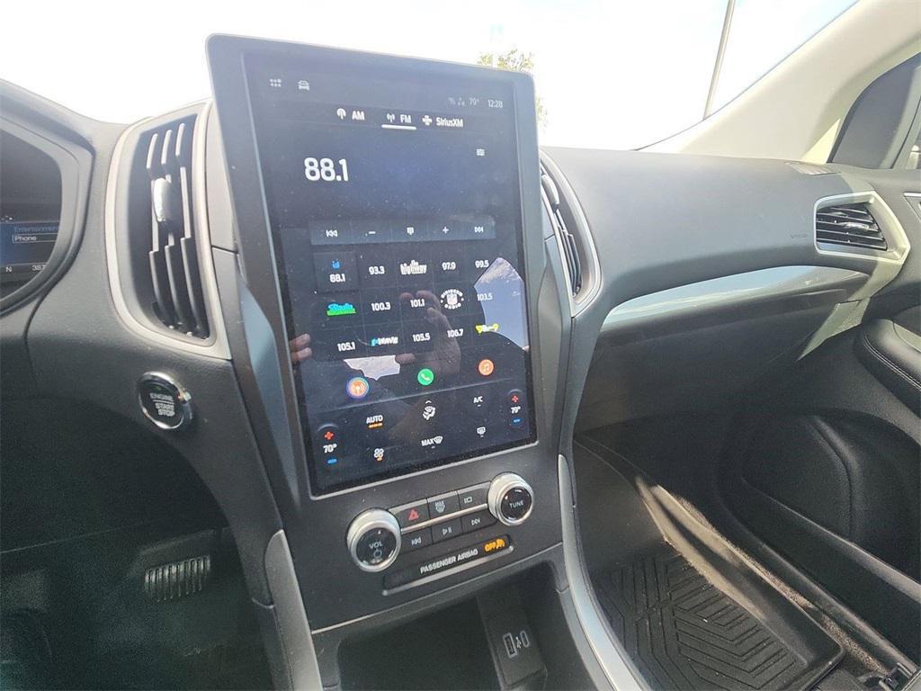 used 2024 Ford Edge car, priced at $26,943