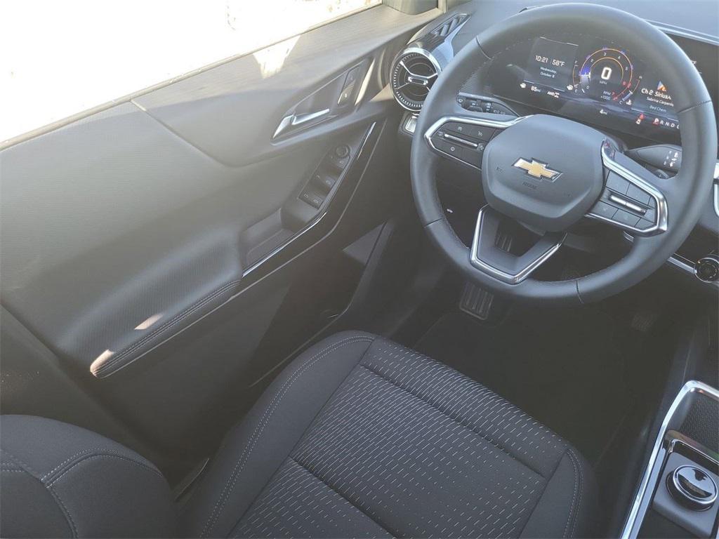 new 2026 Chevrolet Equinox car, priced at $31,194