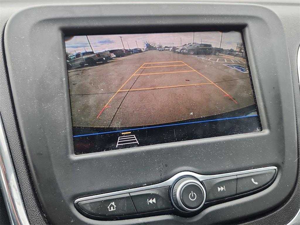 used 2020 Chevrolet Equinox car, priced at $19,142