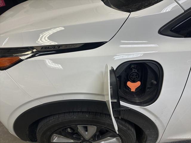 used 2022 Chevrolet Bolt EUV car, priced at $21,197