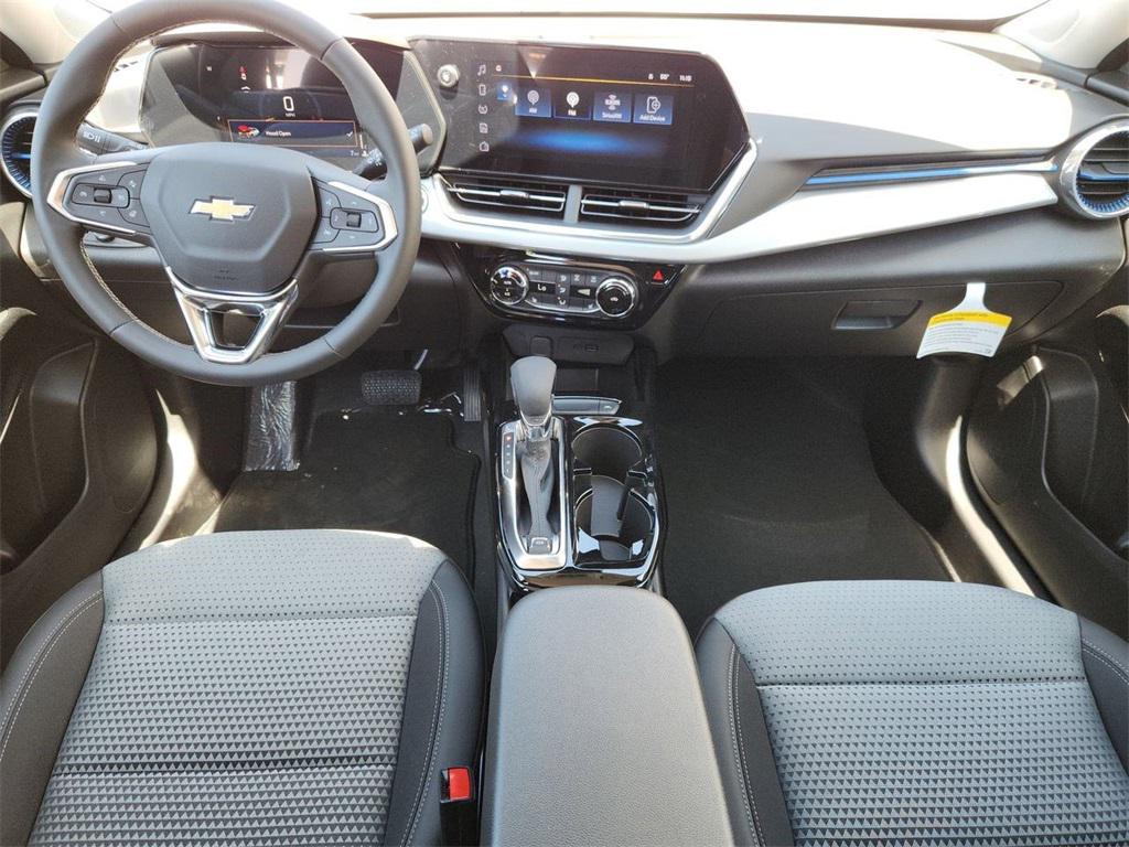 new 2025 Chevrolet Trax car, priced at $23,684