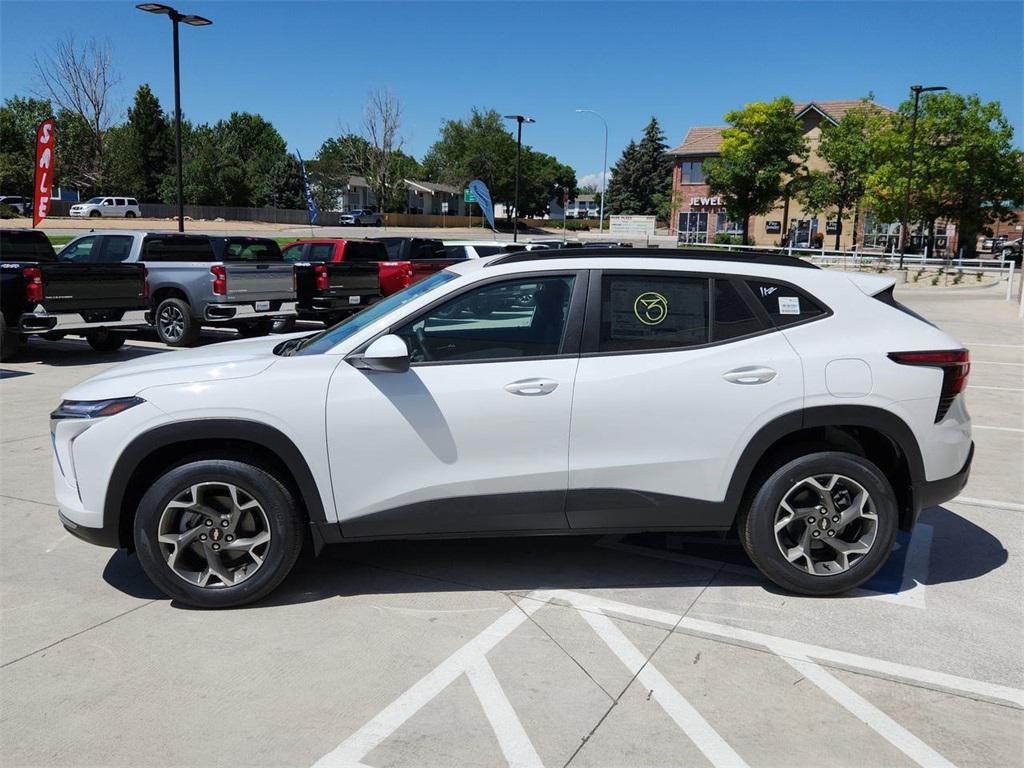 new 2025 Chevrolet Trax car, priced at $23,684